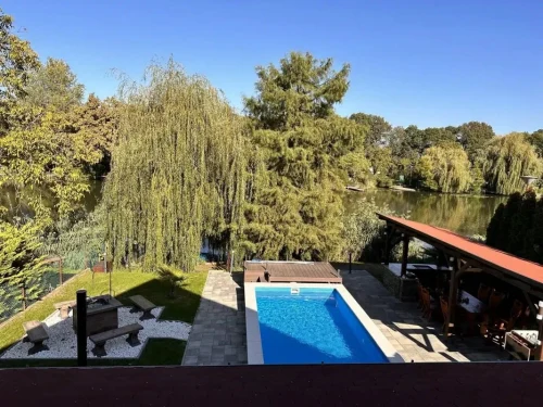 Kilátás az erkélyről