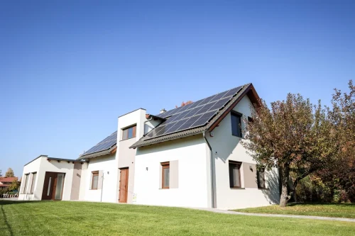 Napelemmel felszerelt, 2021-ben átadott wellness üdülő