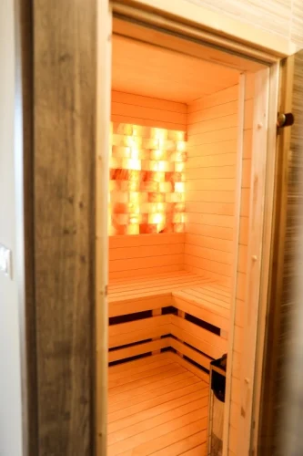 Finn szauna Himalája sófallal