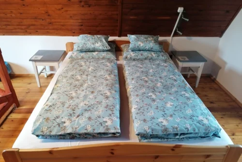 Tetőtéri franciaágy 2.