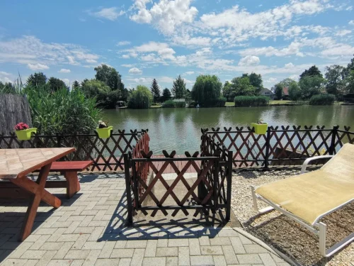 Kilátás a kertből