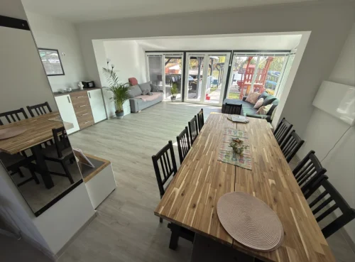 10 személyes étkező