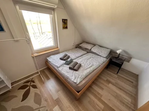 Emeleti hálószoba 2.