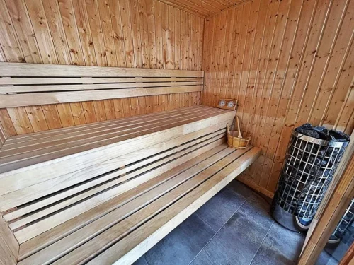 6 személyes finn szauna (telkenként 1 db)