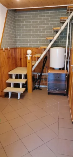 Emeletre vezető lépcső