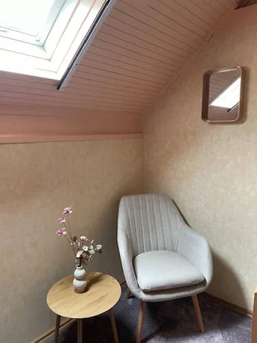 Hangulatos olvasósarok az emeleten