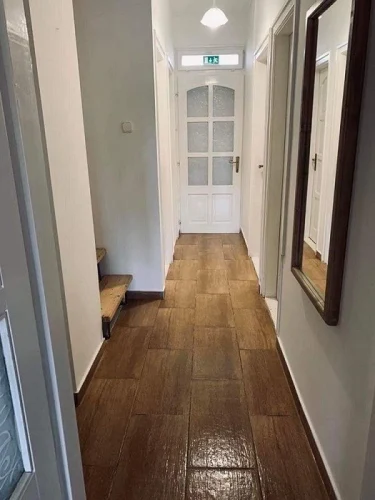 Közlekedő a földszinten