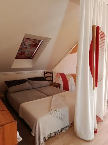 Emeleti galériában pótágyazási lehetőség