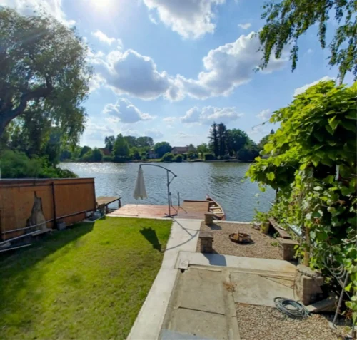 Kiépített vízpart