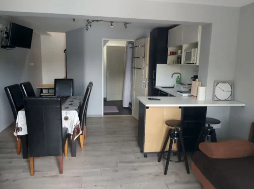 Étkező-konyha-nappali