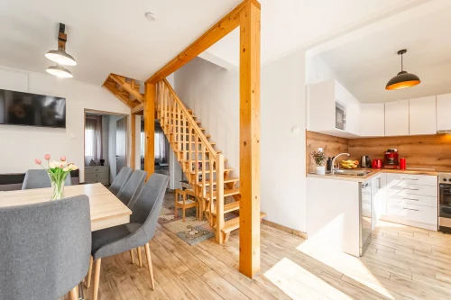 Nappali a konyhával