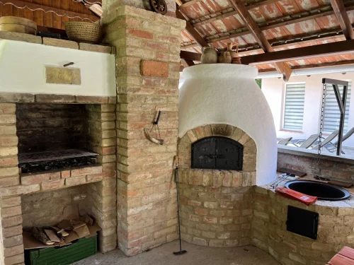 Kemencés gasztroterasz