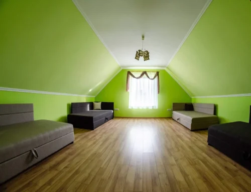 Emeleti 4 fős hálószoba