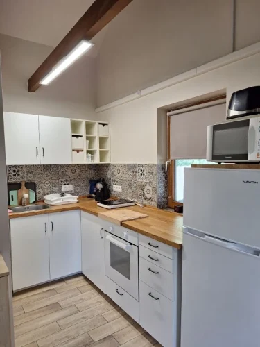 Teljesen felszerelt konyha