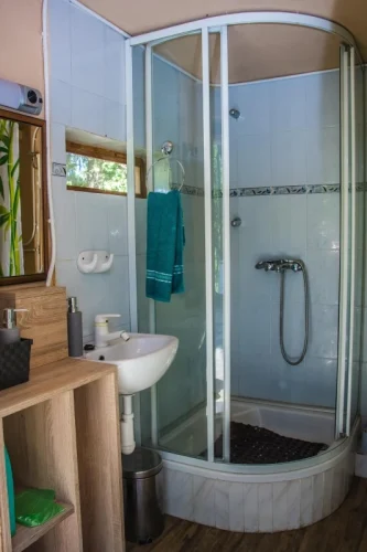 Ikernyaraló 2: Fürdőszoba