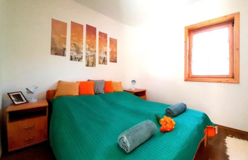 Franciaágyas hálószoba