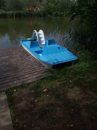 A vízibicikli is a nyaraló tartozéka